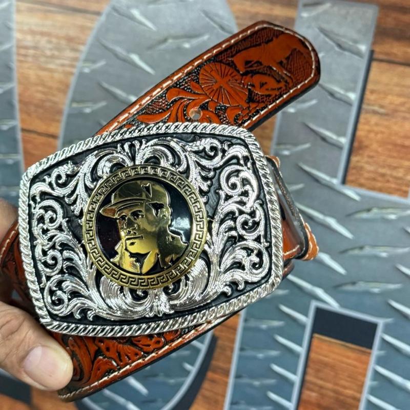 Hebilla De Metal Del Señor Guzmán for Caballero - Metallic Buckle with Unique Design and Decorative Elements