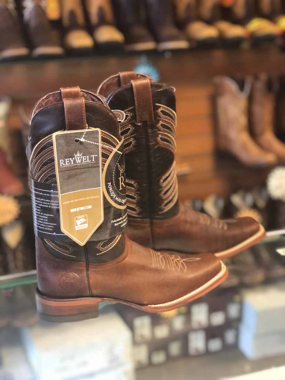 Carrillo western wear Clearance